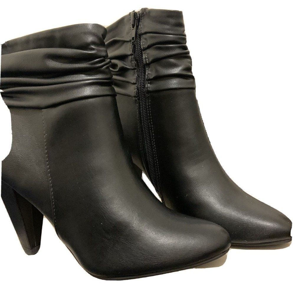 Delicious Women'sโBlack Dressup-S Heeled Ankle Boots Size 7